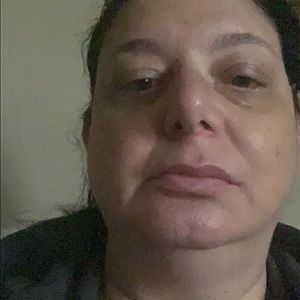 Meet your Posher, Emilie